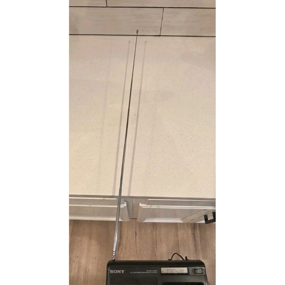 Sony ICF-SW800 FM SW 2 Band Short Wave Radio